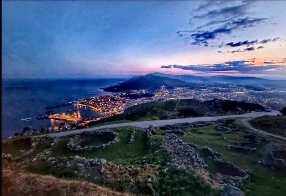 Atico A 500M Del Mar Con Plaza De Garaje Y Gran Terraza Apartment A Guarda Luaran gambar